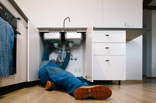 Professional Drain Cleaning technician working in Santo, TX
